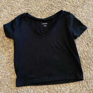 Basic crop black t shirt v neck